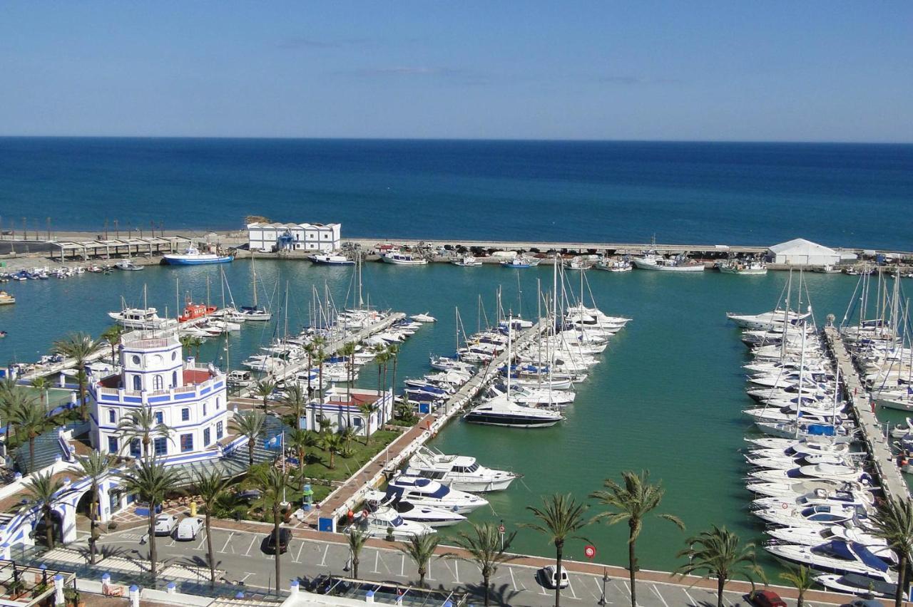 Apartamento Estepona Golf Bagian luar foto