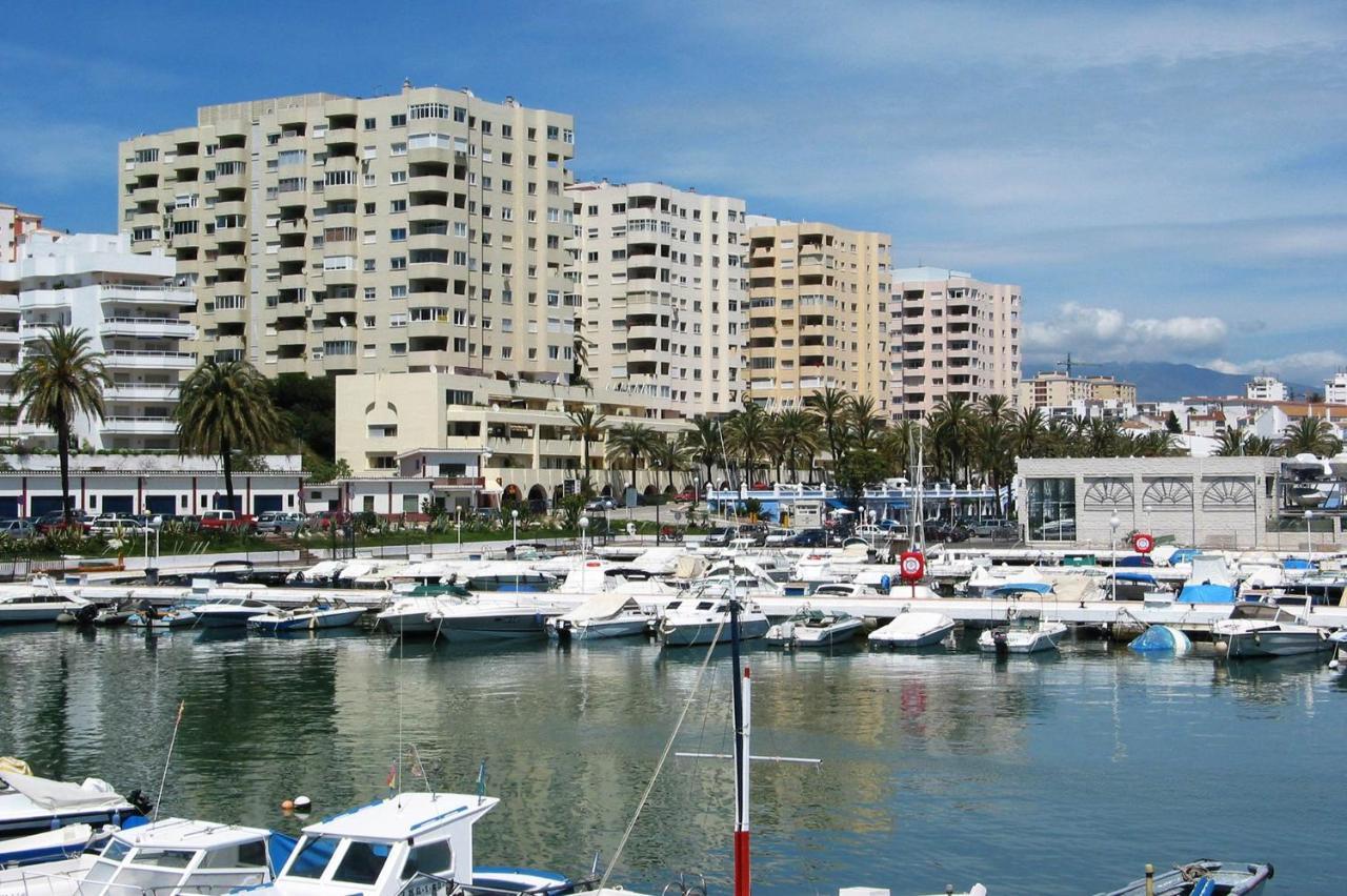 Apartamento Estepona Golf Bagian luar foto